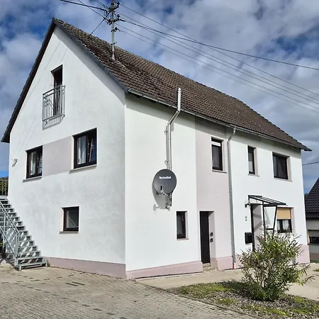 Gemütliche Im Rheinischen Westerwald Apartment *